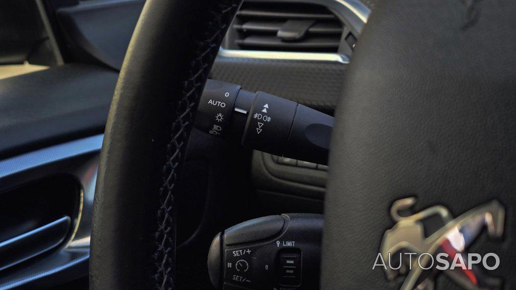 Peugeot 2008 1.6 BlueHDi Allure de 2017