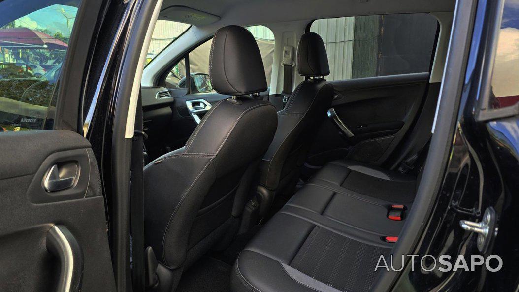 Peugeot 2008 1.6 BlueHDi Allure de 2017