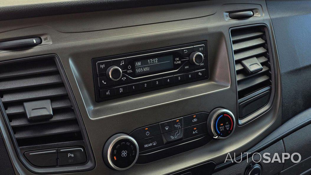 Ford Transit 300L1 2.0 TDCi H2-Tecto Alto Ambiente de 2018