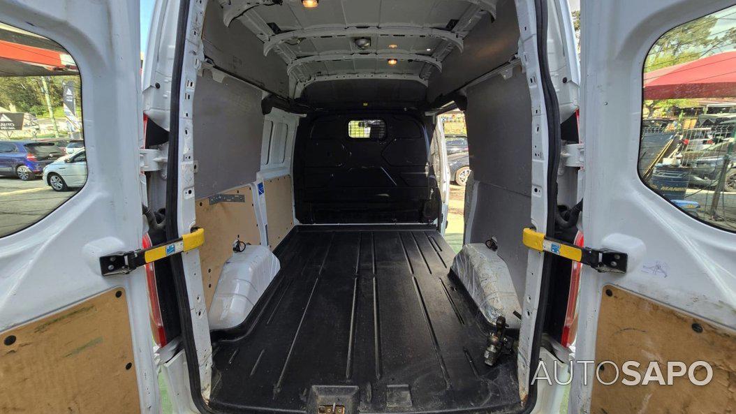 Ford Transit 300L1 2.0 TDCi H2-Tecto Alto Ambiente de 2018