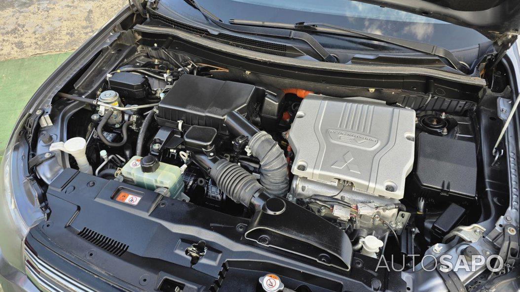 Mitsubishi Outlander 2.0 MIVEC Intense+ de 2014