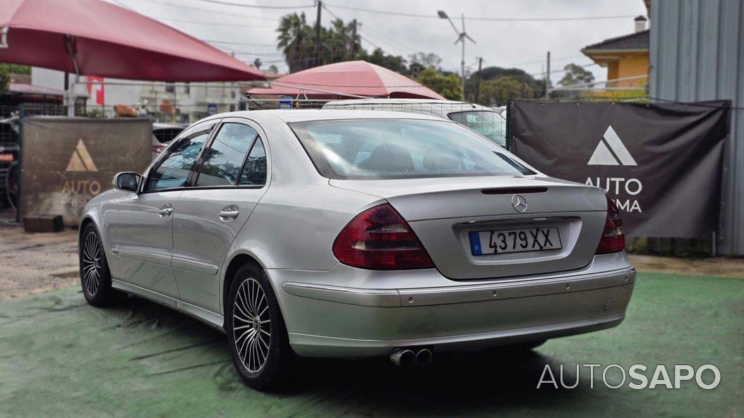 Mercedes-Benz Classe E de 2004