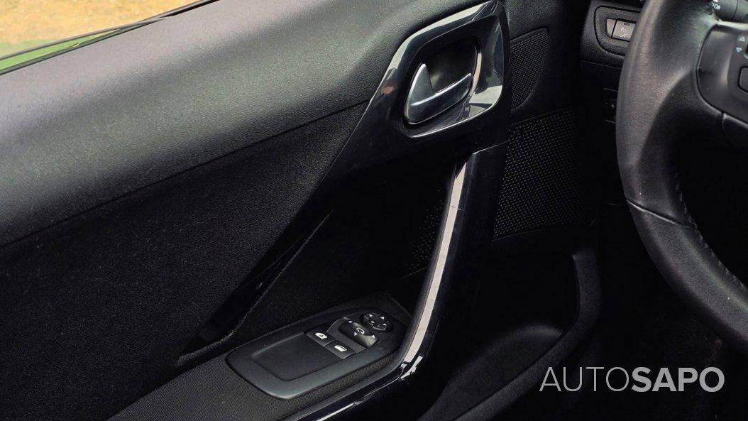 Peugeot 208 de 2016
