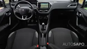 Peugeot 208 de 2016