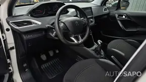 Peugeot 208 de 2016