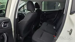Peugeot 208 de 2016