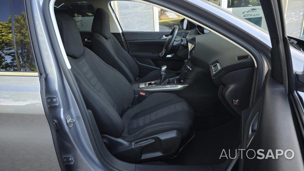 Peugeot 308 1.2 PureTech Style de 2016