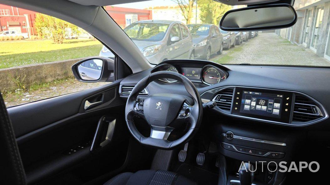 Peugeot 308 1.2 PureTech Style de 2016