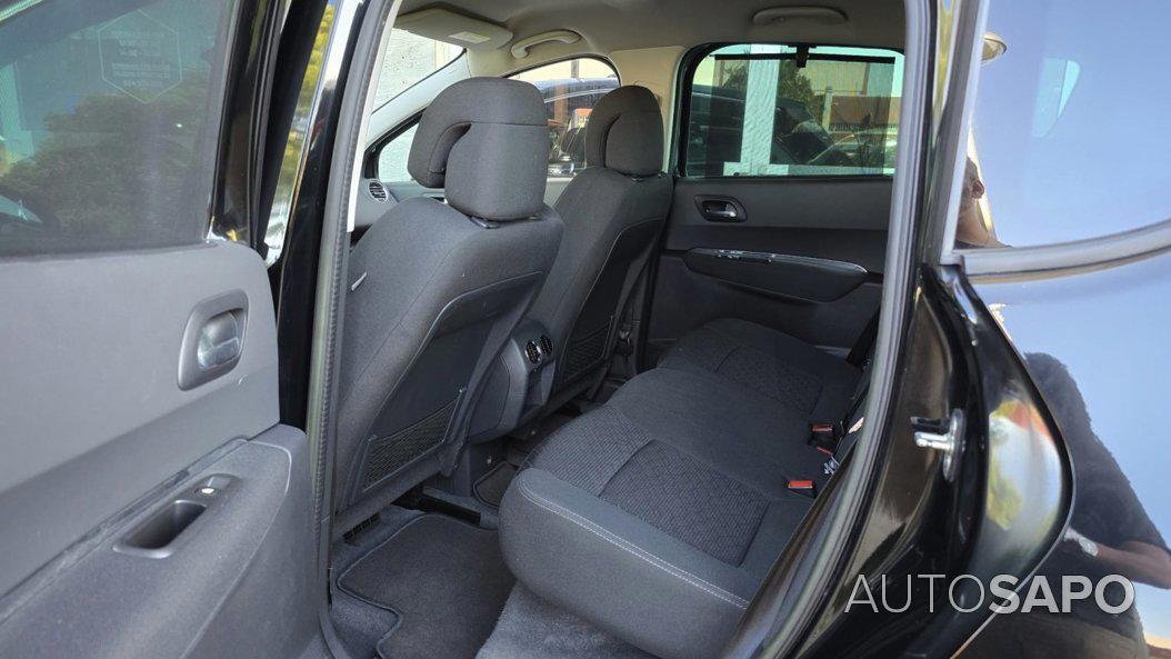 Peugeot 3008 1.6 e-HDi SE Style 2-Tronic de 2014