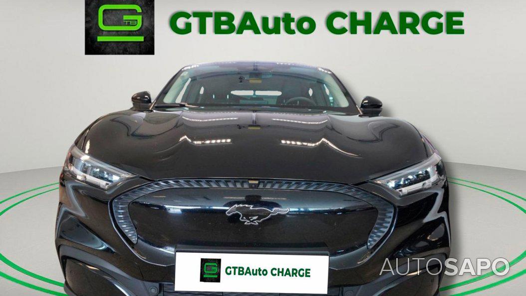 Ford Mustang Mach-E de 2021