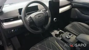 Ford Mustang Mach-E de 2021
