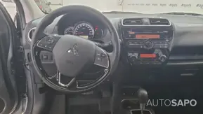 Mitsubishi Space Star 1.2 Intense CVT de 2020
