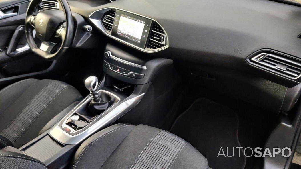 Peugeot 308 1.5 BlueHDi Allure de 2019