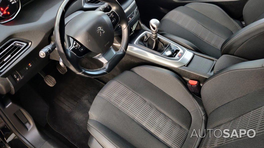 Peugeot 308 1.5 BlueHDi Allure de 2019