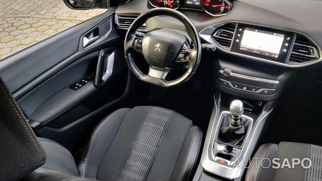 Peugeot 308 1.5 BlueHDi Allure de 2019