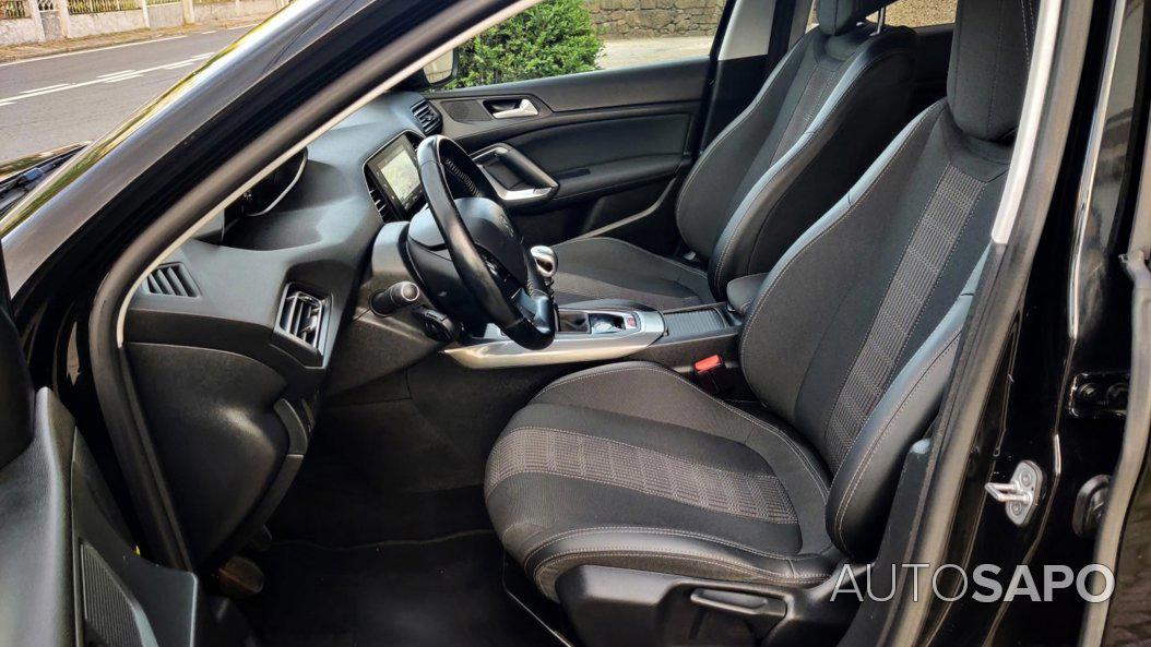 Peugeot 308 1.5 BlueHDi Allure de 2019