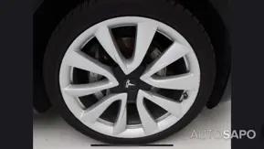 Tesla Model 3 Long-Range Dual Motor AWD de 2019