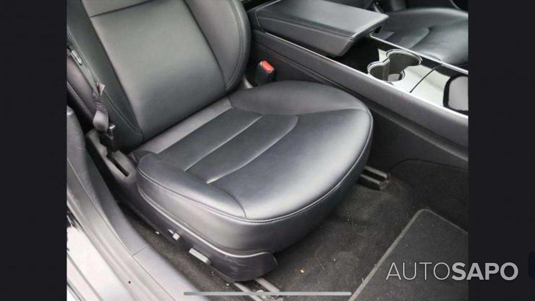 Tesla Model 3 Long-Range Dual Motor AWD de 2019