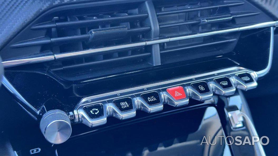 Peugeot 2008 1.5 BlueHDi Active de 2020