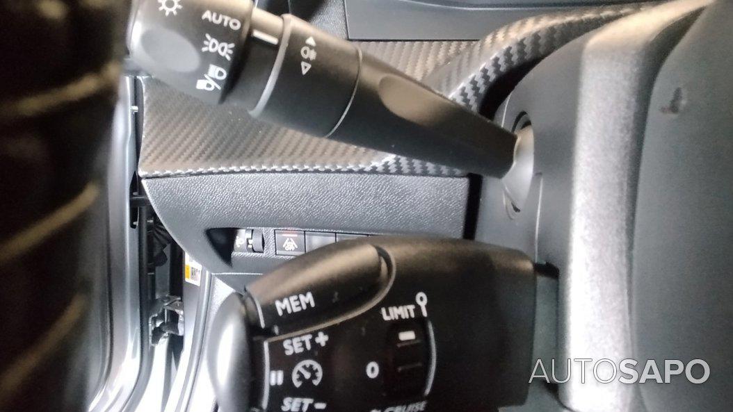 Peugeot 2008 1.5 BlueHDi Active de 2020