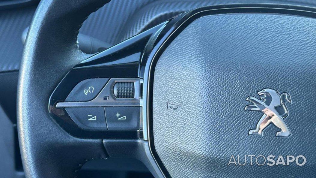 Peugeot 2008 1.5 BlueHDi Active de 2020