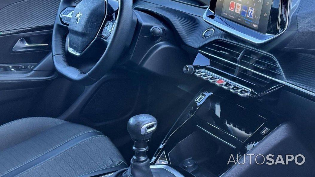 Peugeot 2008 1.5 BlueHDi Active de 2020