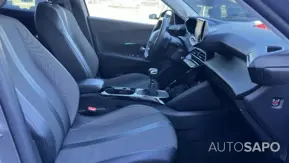 Peugeot 2008 1.5 BlueHDi Active de 2020