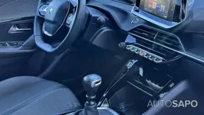 Peugeot 2008 1.5 BlueHDi Active de 2020