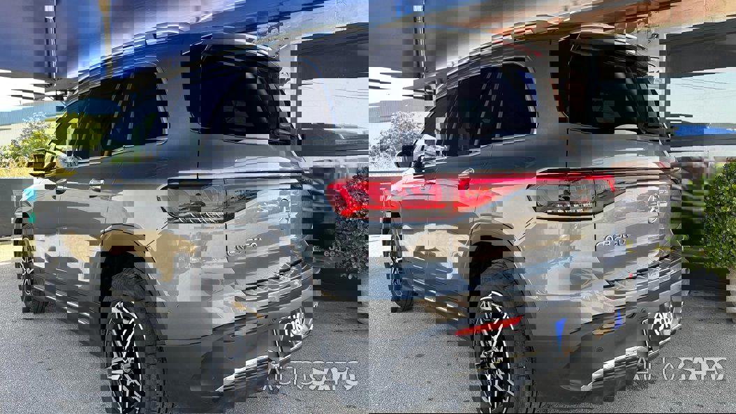 Mercedes-Benz EQB de 2024