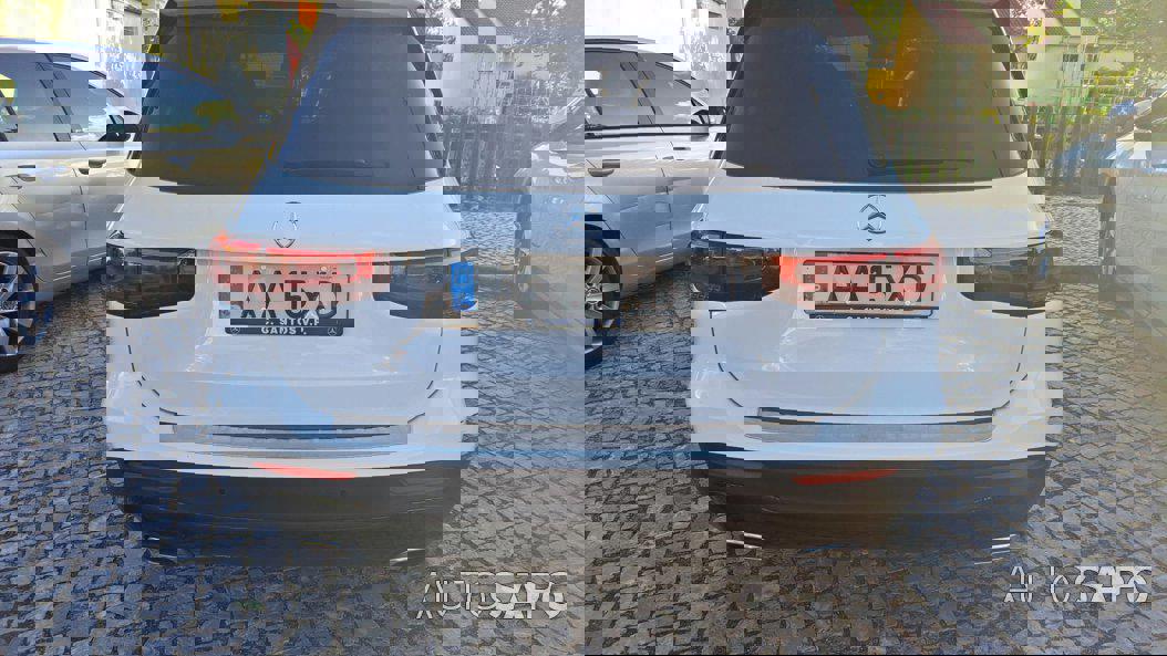 Mercedes-Benz Classe GLB 180 d Progressive de 2020