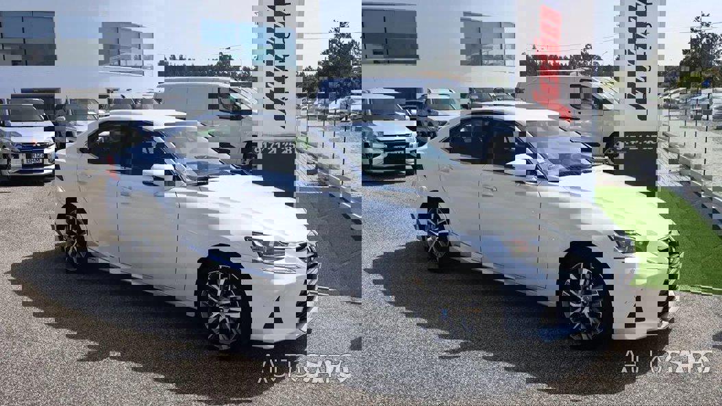 Lexus IS de 2018