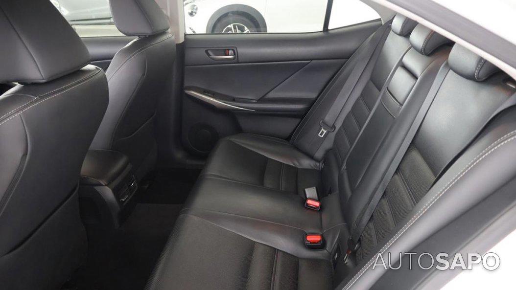 Lexus IS de 2018