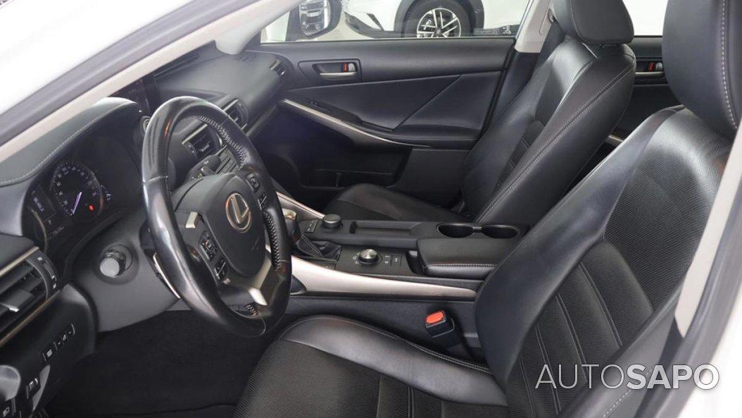 Lexus IS de 2018