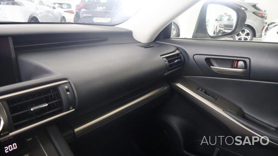 Lexus IS de 2018
