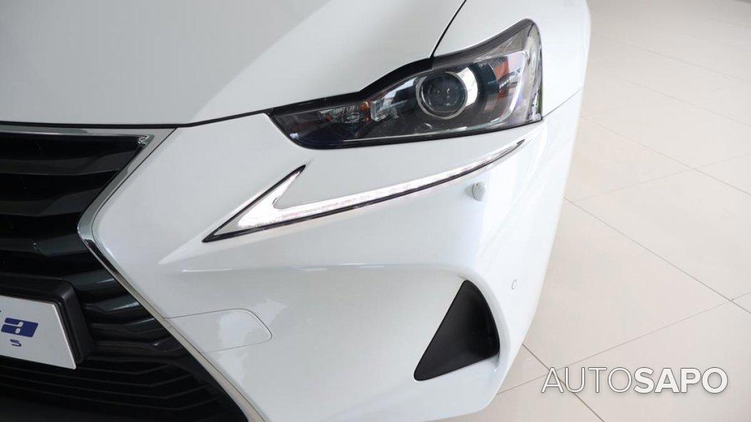 Lexus IS de 2018