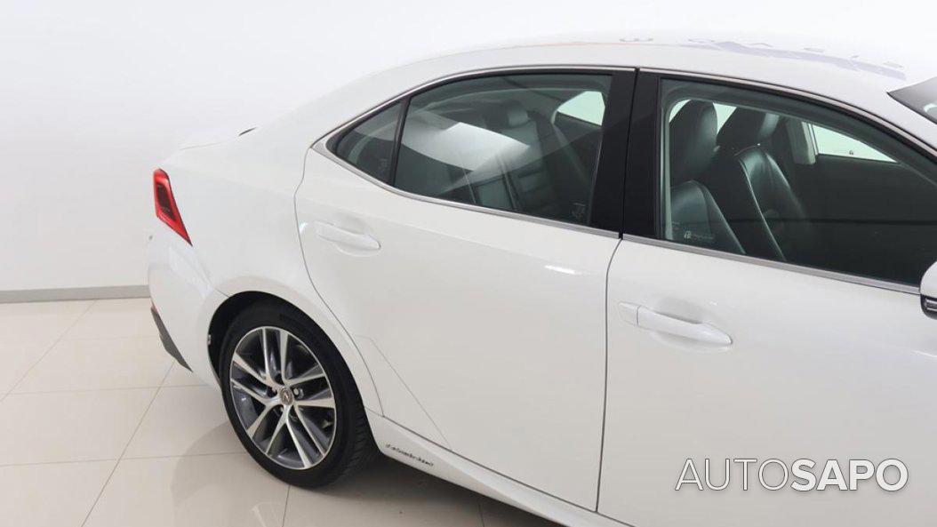 Lexus IS de 2018