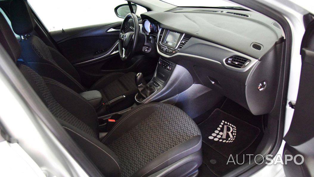 Opel Astra de 2019
