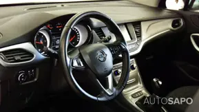Opel Astra de 2019