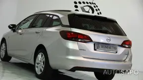 Opel Astra de 2019
