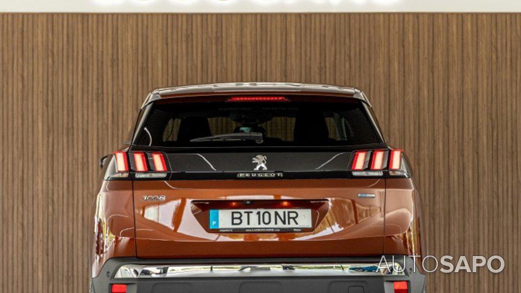 Peugeot 3008 1.2 PureTech Allure EAT6 de 2017