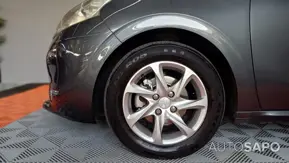 Peugeot 208 de 2013