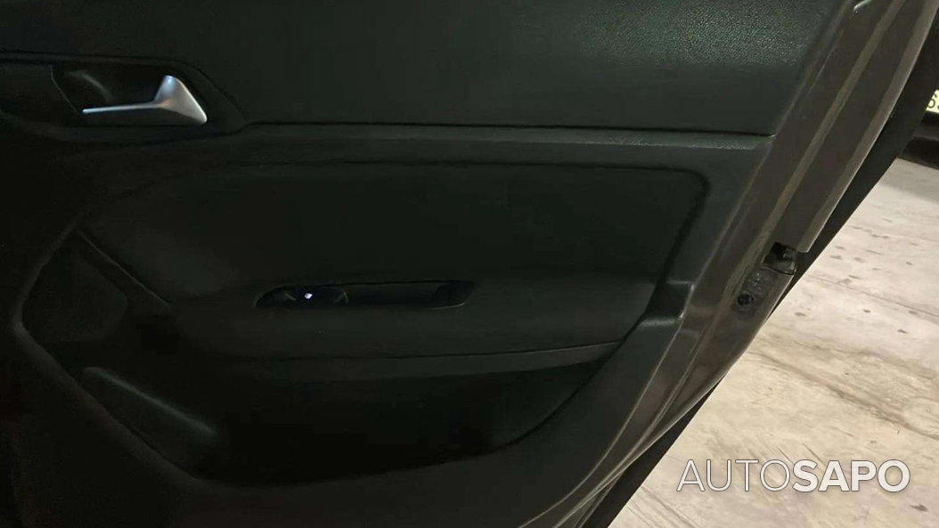 Peugeot 308 1.2 PureTech Allure EAT6 de 2015