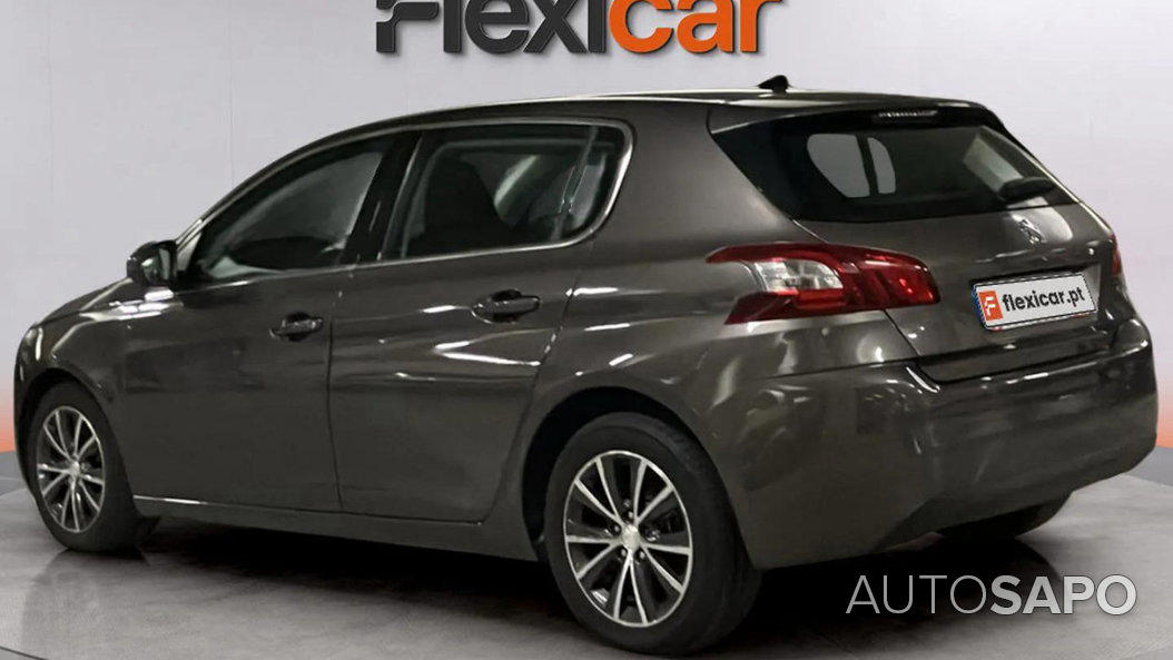 Peugeot 308 1.2 PureTech Allure EAT6 de 2015