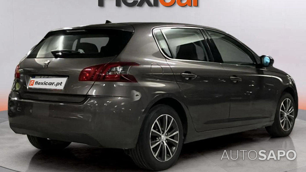 Peugeot 308 1.2 PureTech Allure EAT6 de 2015