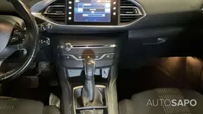 Peugeot 308 1.2 PureTech Allure EAT6 de 2015