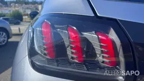 Peugeot 208 1.2 PureTech Allure de 2021