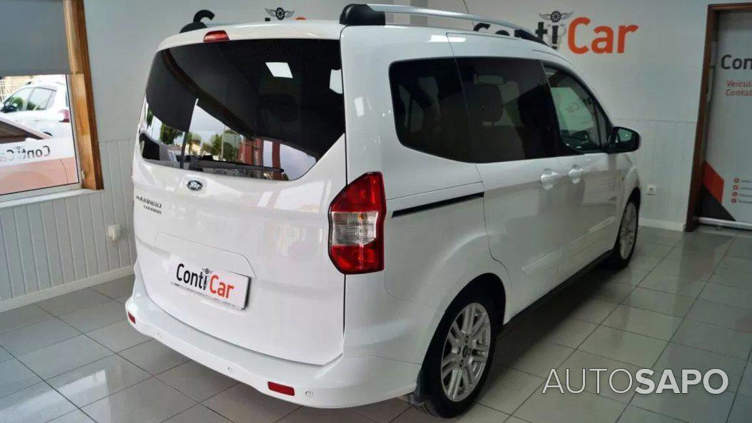 Ford Tourneo Courier 1.5 TDCi Titanium de 2017