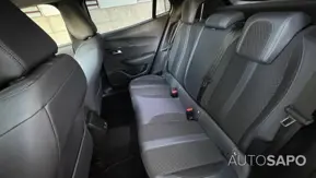 Peugeot 2008 1.2 PureTech Allure de 2020