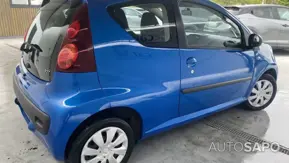Peugeot 107 1.0 Active 2-Tronic de 2013