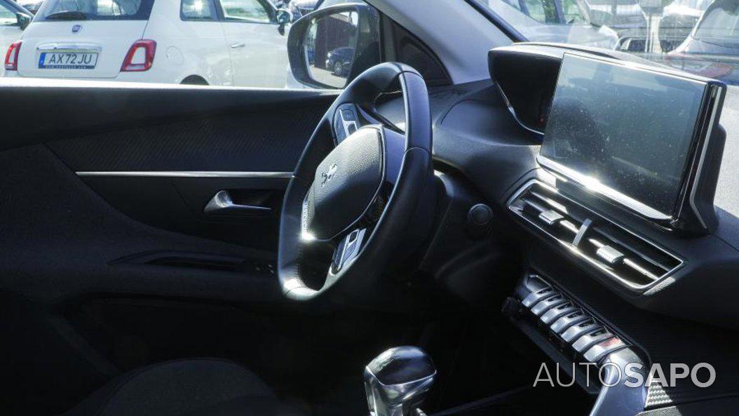 Peugeot 3008 1.5 BlueHDi Style de 2021